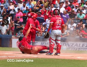 Séptimo juego de la semifinal del Campeonato Germán Pomares entre Los Dantos y Toros de Chontales