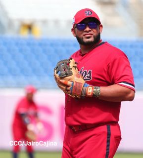 Séptimo juego de la semifinal del Campeonato Germán Pomares entre Los Dantos y Toros de Chontales