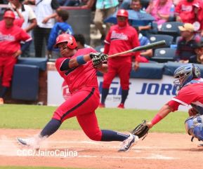 Séptimo juego de la semifinal del Campeonato Germán Pomares entre Los Dantos y Toros de Chontales