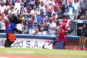 Séptimo juego de la semifinal del Campeonato Germán Pomares entre Los Dantos y Toros de Chontales