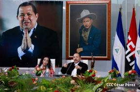 Comandante Daniel y Compañera Rosario en la XI Cumbre Extraordinaria de Jefes de Estado del ALBA-TCP