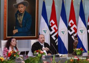 Comandante Daniel y Compañera Rosario en la XI Cumbre Extraordinaria de Jefes de Estado del ALBA-TCP