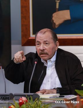 Comandante Daniel y Compañera Rosario en la XI Cumbre Extraordinaria de Jefes de Estado del ALBA-TCP