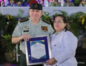 Acto en conmemoración del 45 aniversario de fundación del Ejército de Nicaragua