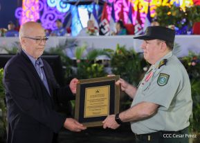 Acto en conmemoración del 45 aniversario de fundación del Ejército de Nicaragua