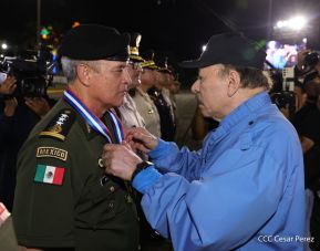 Acto en conmemoración del 45 aniversario de fundación del Ejército de Nicaragua