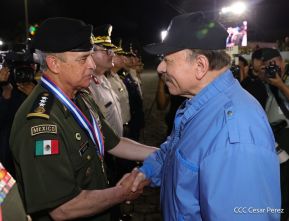 Acto en conmemoración del 45 aniversario de fundación del Ejército de Nicaragua