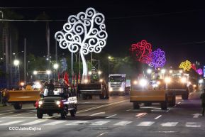 Desfile Pueblo-Ejército en el 45 Aniversario de la Fundación del Ejército de Nicaragua