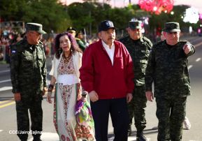 Desfile Pueblo-Ejército en el 45 Aniversario de la Fundación del Ejército de Nicaragua