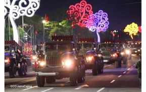 Desfile Pueblo-Ejército en el 45 Aniversario de la Fundación del Ejército de Nicaragua