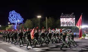 Desfile Pueblo-Ejército en el 45 Aniversario de la Fundación del Ejército de Nicaragua