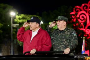 Desfile Pueblo-Ejército en el 45 Aniversario de la Fundación del Ejército de Nicaragua