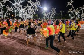 Celebración del Día Nacional del Huipil