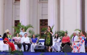 Celebración del Día Nacional del Huipil