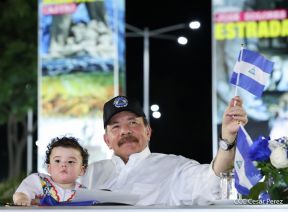 Desfile Escolar 2024 en honor a la gloriosa epopeya de la Batalla de San Jacinto