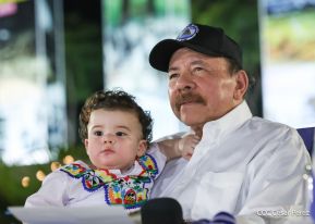 Desfile Escolar 2024 en honor a la gloriosa epopeya de la Batalla de San Jacinto