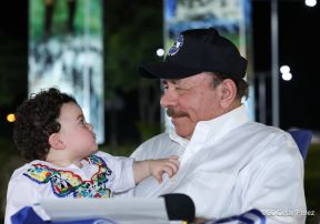 Desfile Escolar 2024 en honor a la gloriosa epopeya de la Batalla de San Jacinto