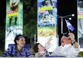 Desfile Escolar 2024 en honor a la gloriosa epopeya de la Batalla de San Jacinto