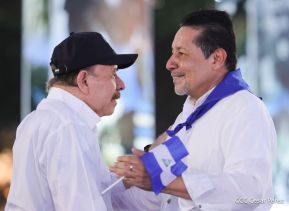 Desfile Escolar 2024 en honor a la gloriosa epopeya de la Batalla de San Jacinto