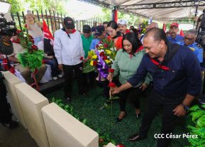 Honor y Gloria a los Héroes y Mártires de Nandaime