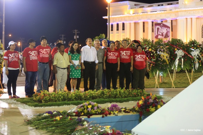 Daniel y Rosario celebran junto al pueblo el Día Internacional de los Trabajadores