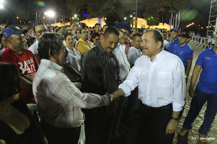 Daniel y Rosario celebran junto al pueblo el Día Internacional de los Trabajadores