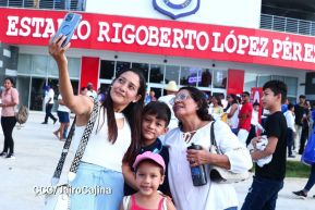 Inauguración del Estadio de Béisbol Rigoberto López Pérez en León