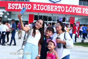 Inauguración del Estadio de Béisbol Rigoberto López Pérez en León