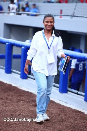 Inauguración del Estadio de Béisbol Rigoberto López Pérez en León