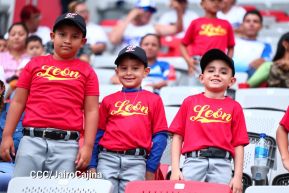 Inauguración del Estadio de Béisbol Rigoberto López Pérez en León
