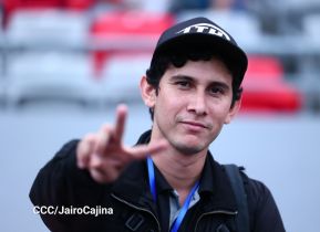 Inauguración del Estadio de Béisbol Rigoberto López Pérez en León
