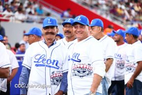 Inauguración del Estadio de Béisbol Rigoberto López Pérez en León