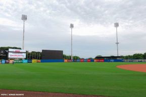Inauguración del Estadio de Béisbol Rigoberto López Pérez en León