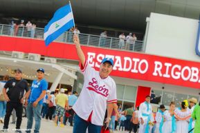 Inauguración del Estadio de Béisbol Rigoberto López Pérez en León