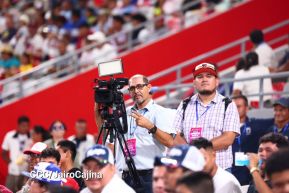 Inauguración del Estadio de Béisbol Rigoberto López Pérez en León