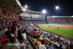 Inauguración del Estadio de Béisbol Rigoberto López Pérez en León