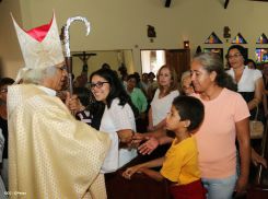 Cardenal Brenes celebra a San Antonio de Padua