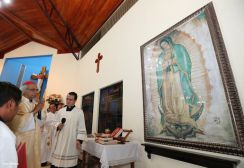 Cardenal Brenes celebra a San Antonio de Padua