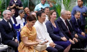 Compañero Alexander Khokhólikov recibe la Orden José de Marcoleta en el Grado de Gran Cruz 