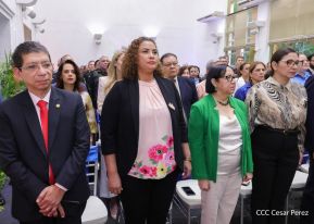 Compañero Alexander Khokhólikov recibe la Orden José de Marcoleta en el Grado de Gran Cruz 