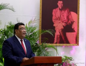 Compañero Alexander Khokhólikov recibe la Orden José de Marcoleta en el Grado de Gran Cruz 