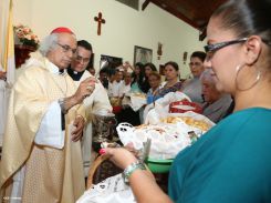 Cardenal Brenes celebra a San Antonio de Padua