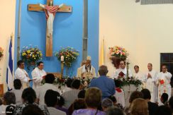 Cardenal Brenes celebra a San Antonio de Padua
