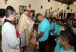 Cardenal Brenes celebra a San Antonio de Padua