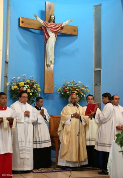 Cardenal Brenes celebra a San Antonio de Padua