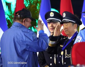 Conmemoración de los 45 años de fundación de la Policía Nacional y el Ministerio del Interior