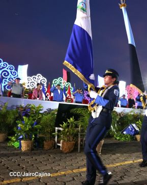 Conmemoración de los 45 años de fundación de la Policía Nacional y el Ministerio del Interior