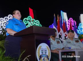 Conmemoración de los 45 años de fundación de la Policía Nacional y el Ministerio del Interior