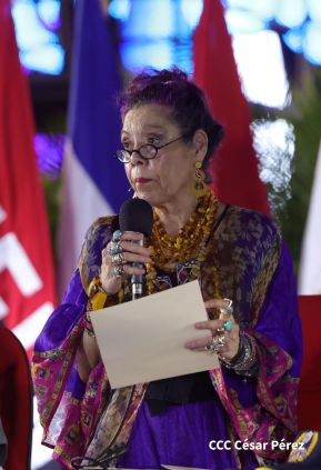 Conmemoración de los 45 años de fundación de la Policía Nacional y el Ministerio del Interior