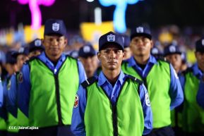 Conmemoración de los 45 años de fundación de la Policía Nacional y el Ministerio del Interior